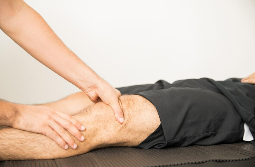 Kako bakerjeva cista vaje vplivajo na pritisk in zatekanje za kolenom